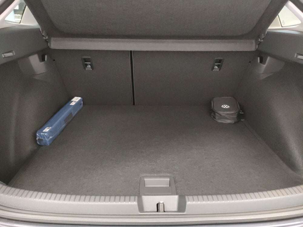 Volkswagen Taigo nuova a Bologna (18)
