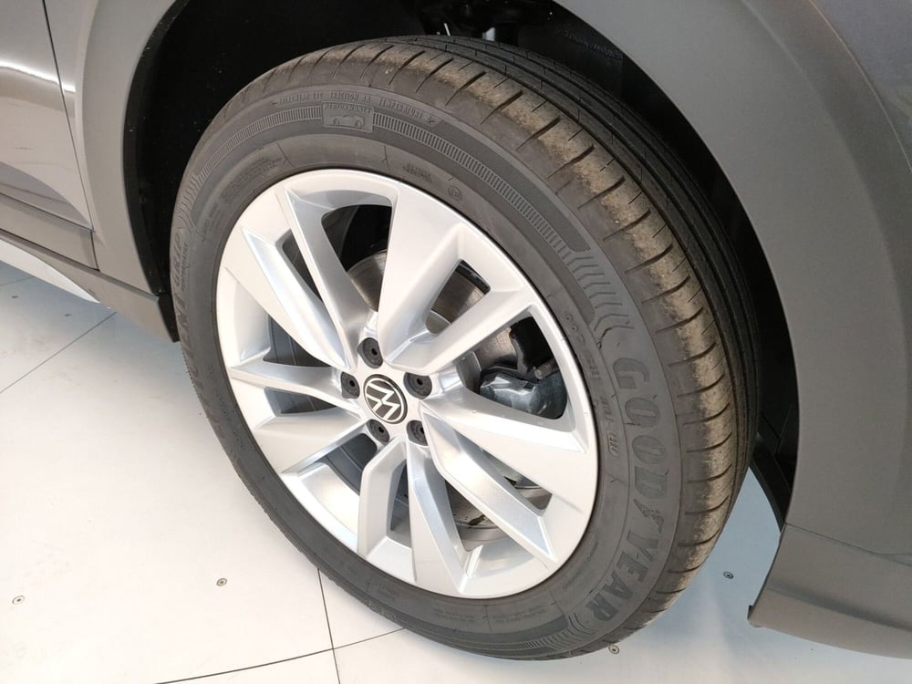 Volkswagen Taigo nuova a Bologna (7)
