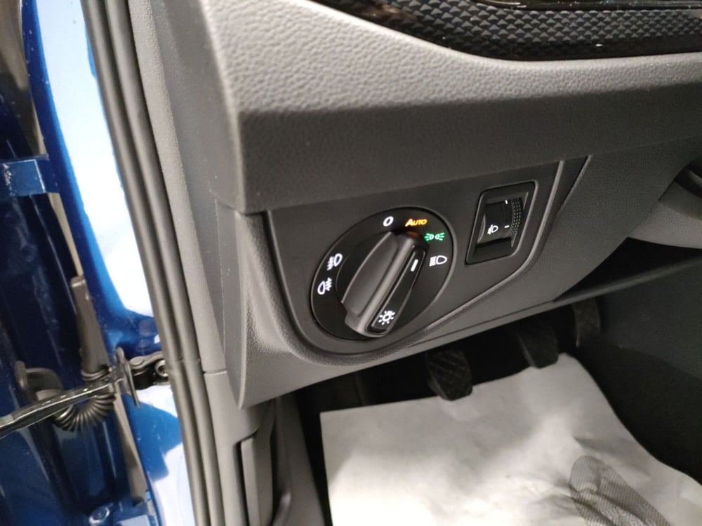 Volkswagen Polo nuova a Bologna (10)