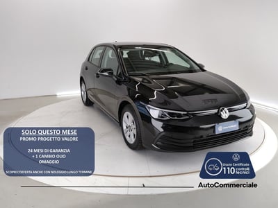 Volkswagen Golf 2.0 TDI DSG SCR Life del 2023 usata a Bologna