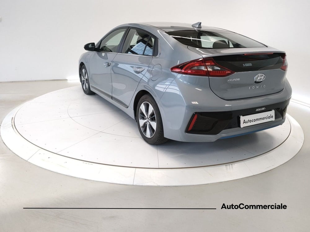 Hyundai Ioniq usata a Bologna (4)