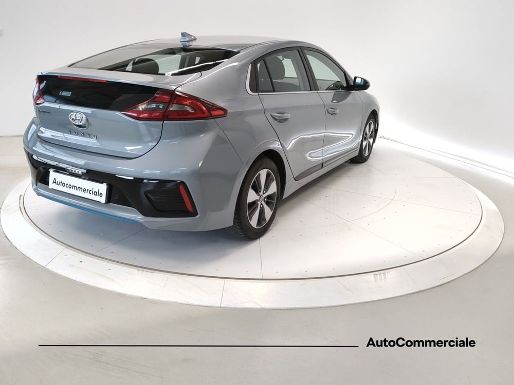 Hyundai Ioniq usata a Bologna (6)