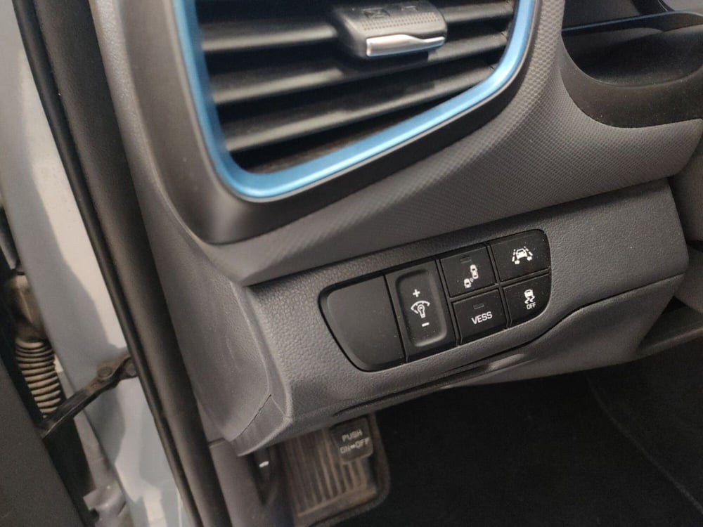Hyundai Ioniq usata a Bologna (8)
