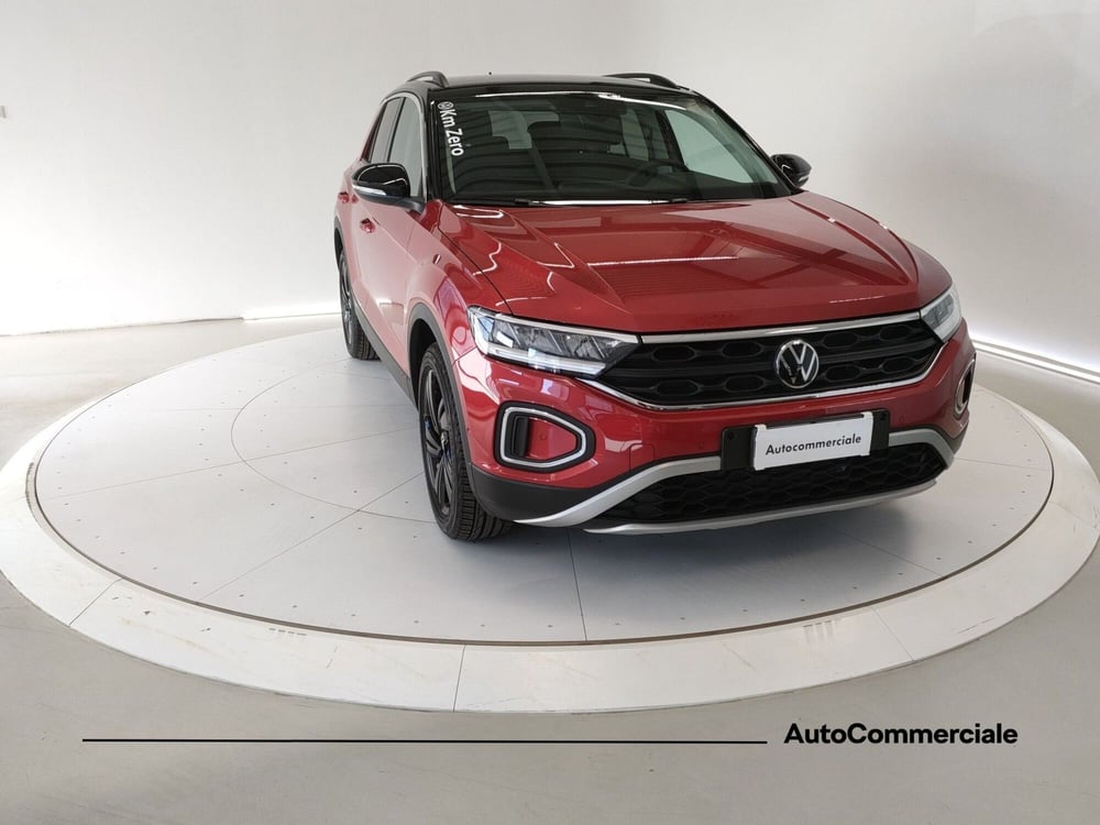 Volkswagen T-Roc nuova a Bologna