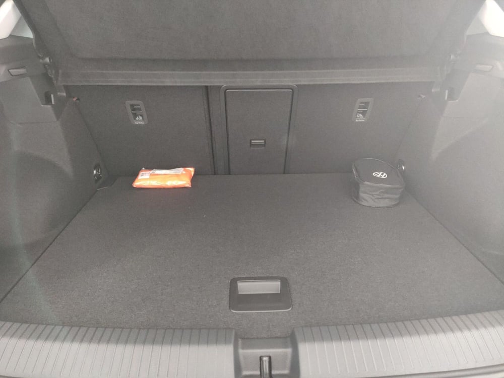 Volkswagen T-Roc nuova a Bologna (18)