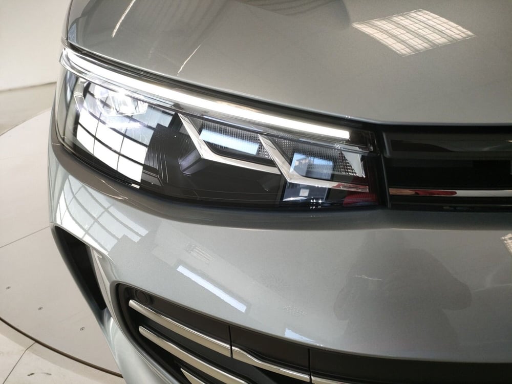 Volkswagen Passat nuova a Bologna (8)