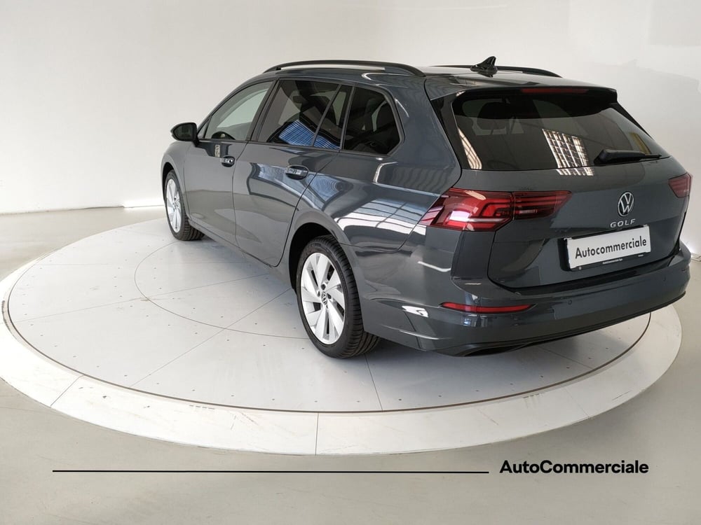 Volkswagen Golf Variant nuova a Bologna (4)