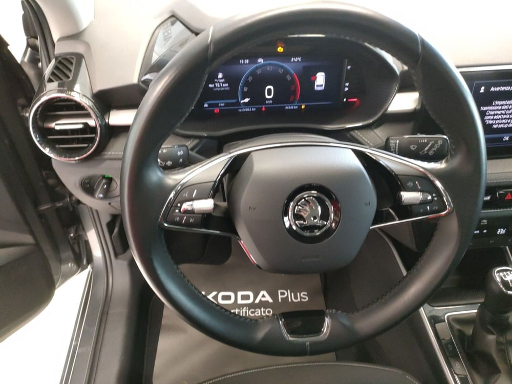 Skoda Fabia usata a Bologna (11)