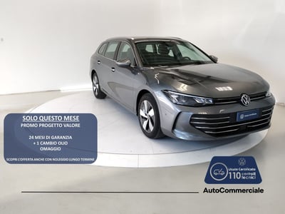 Volkswagen Passat 2.0 tdi scr Business 150cv dsg del 2024 usata a Bologna