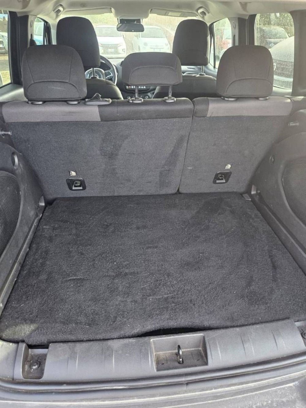 Jeep Renegade usata a Salerno (11)