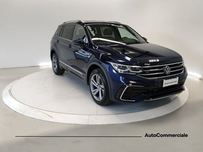 Volkswagen Tiguan Allspace 2.0 TDI SCR DSG 4MOTION R-Line nuova a Bologna