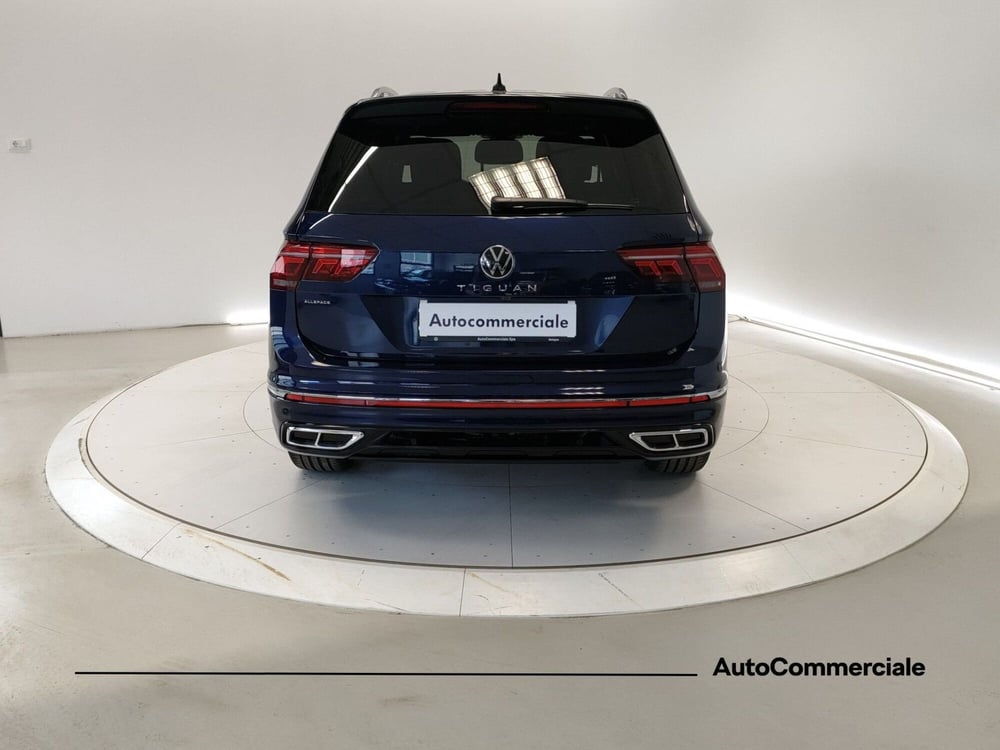 Volkswagen Tiguan nuova a Bologna (5)