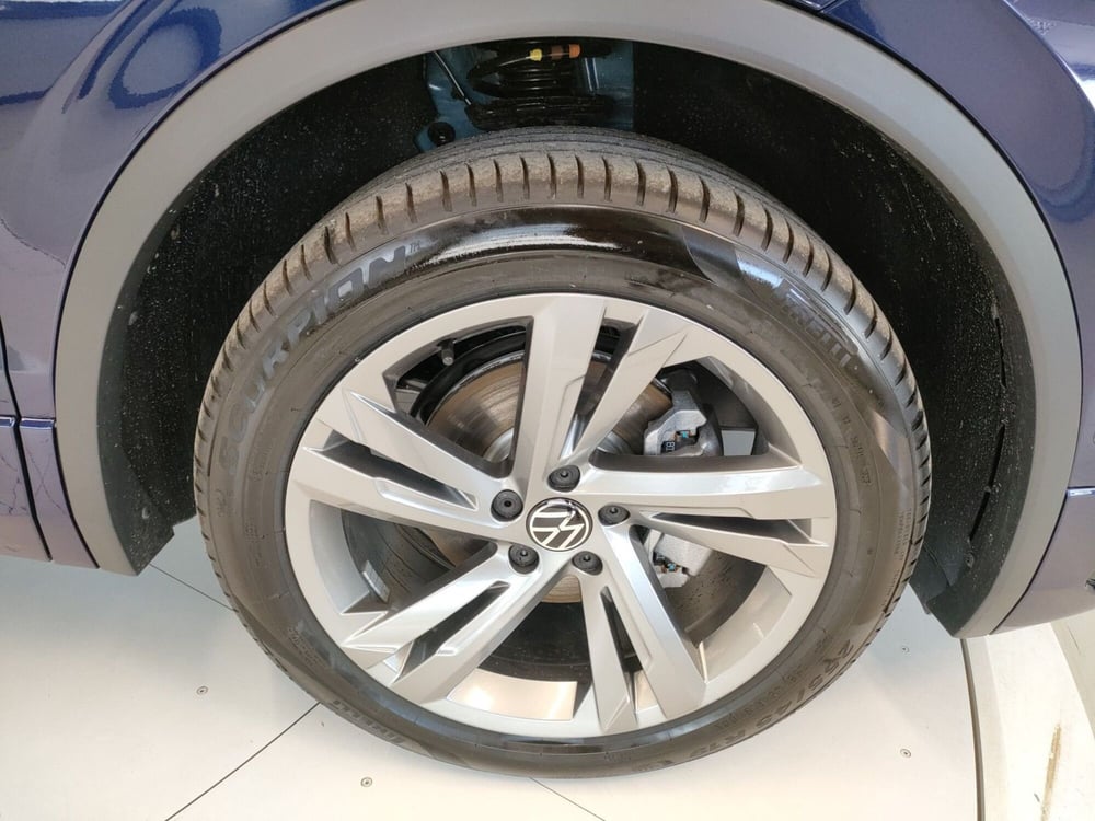 Volkswagen Tiguan nuova a Bologna (7)