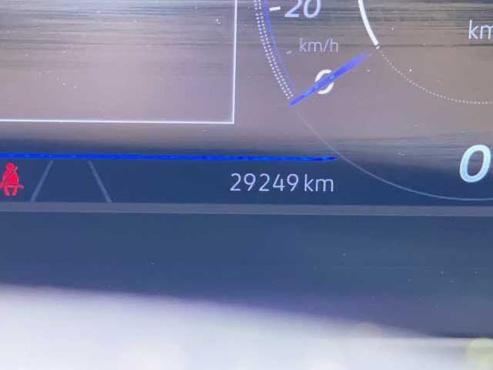 Volkswagen T-Roc usata a Genova (13)