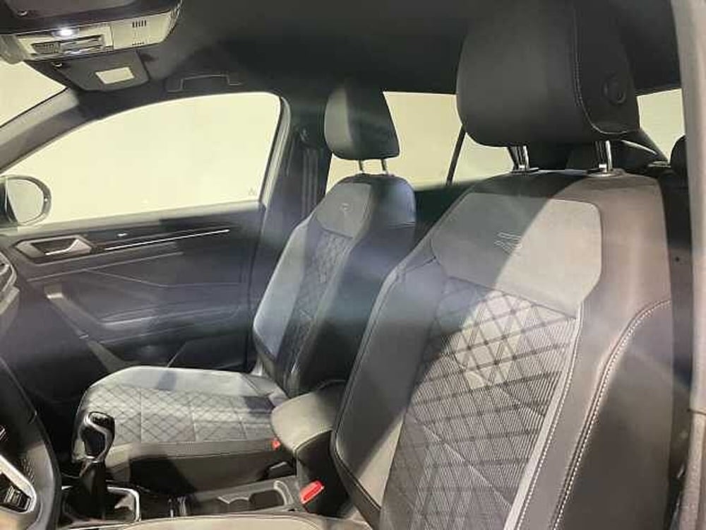 Volkswagen T-Roc usata a Genova (9)