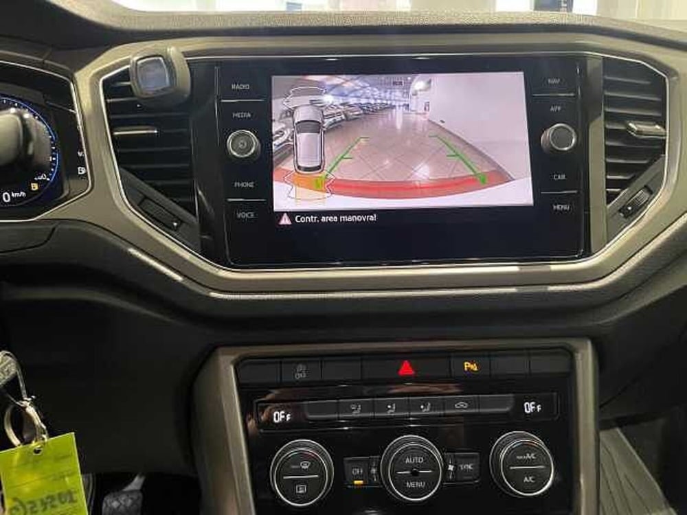 Volkswagen T-Roc usata a Genova (13)