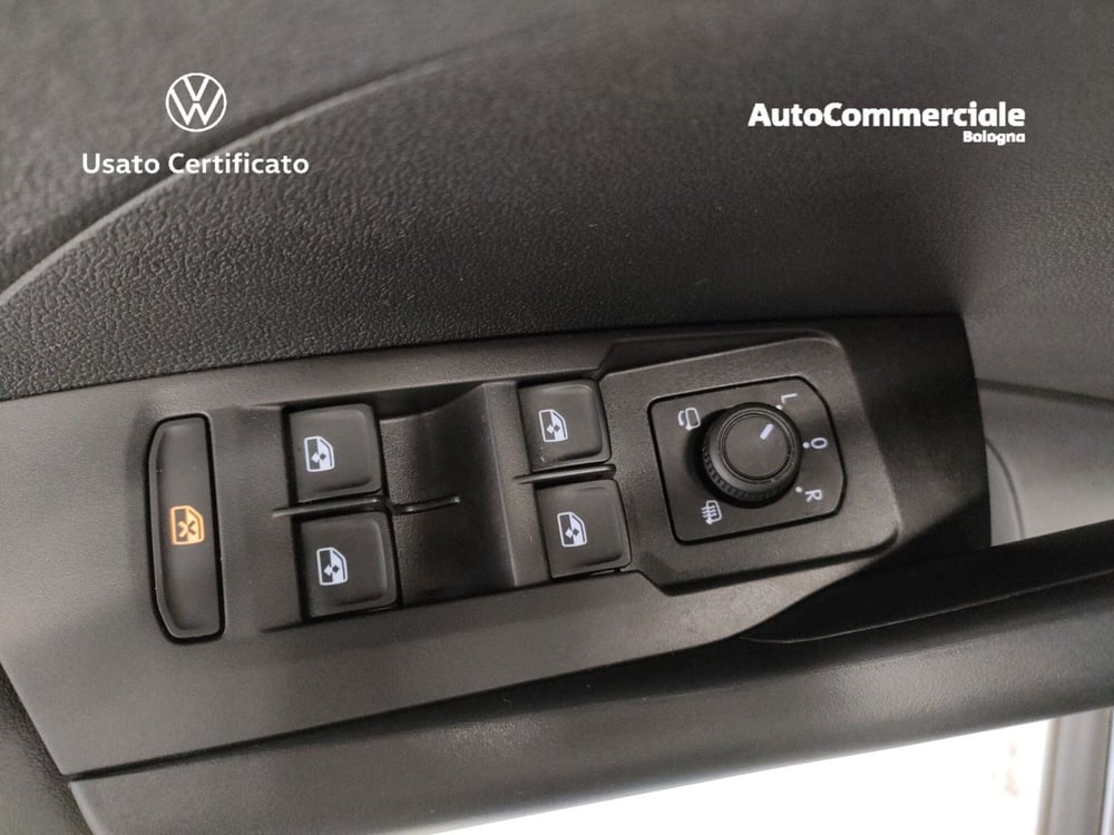 Volkswagen T-Cross usata a Bologna (9)