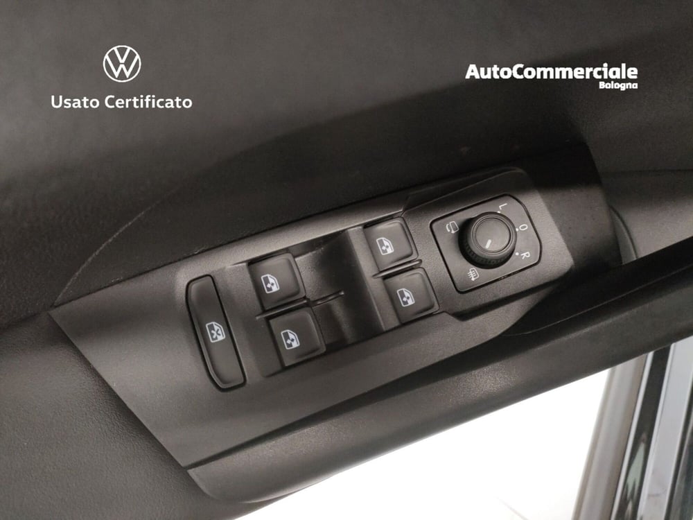 Volkswagen T-Cross usata a Bologna (9)
