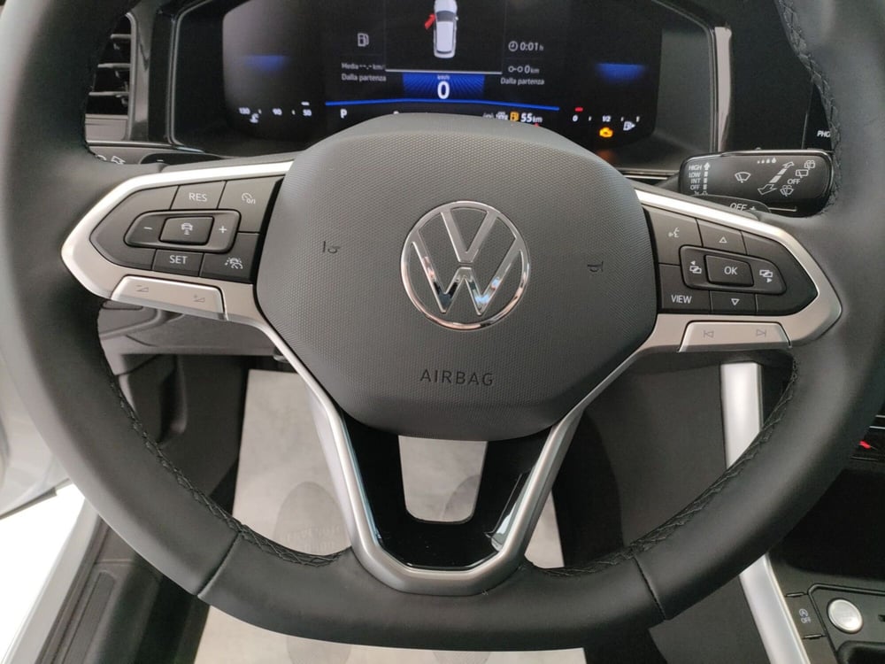 Volkswagen Taigo nuova a Bologna (11)