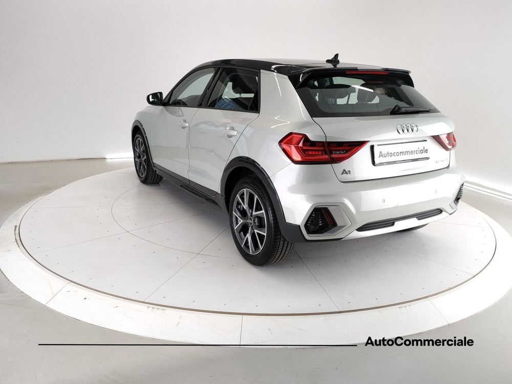 Audi A1 allstreet usata a Bologna (4)