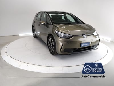 Volkswagen ID.3 Pro Performance Active del 2023 usata a Bologna