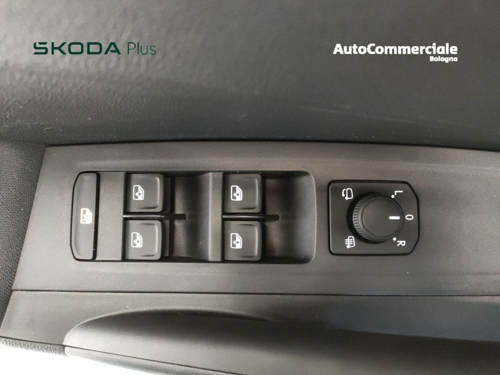 Skoda Fabia usata a Bologna (9)