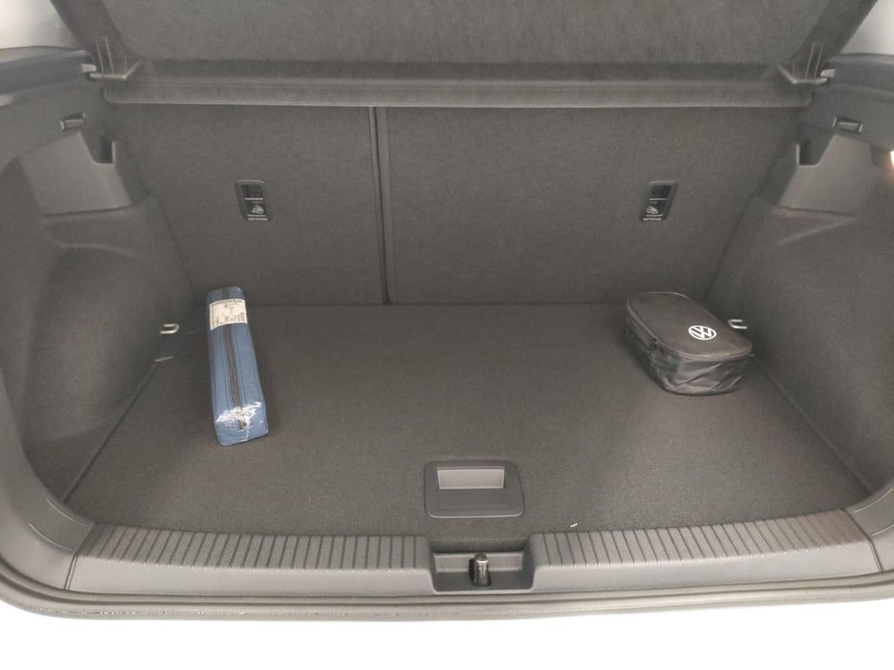 Volkswagen T-Cross nuova a Bologna (17)