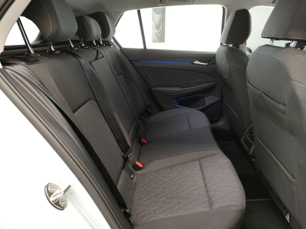 Volkswagen Golf nuova a Bologna (19)