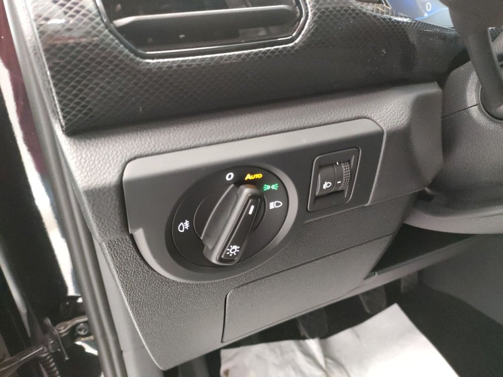 Volkswagen T-Cross nuova a Bologna (11)