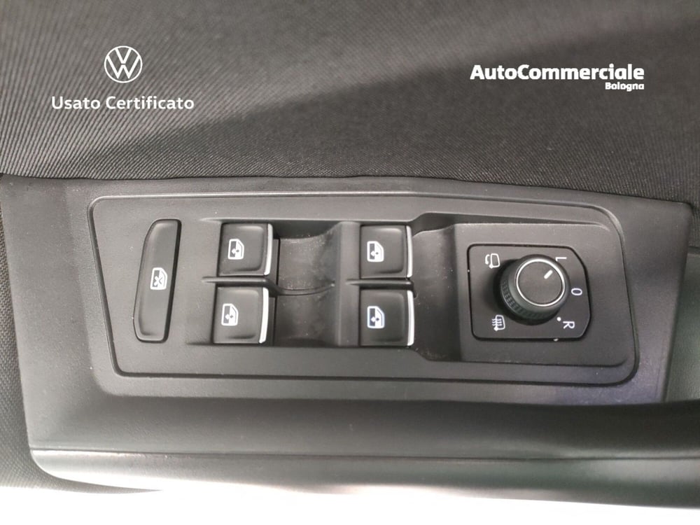 Volkswagen T-Roc usata a Bologna (9)