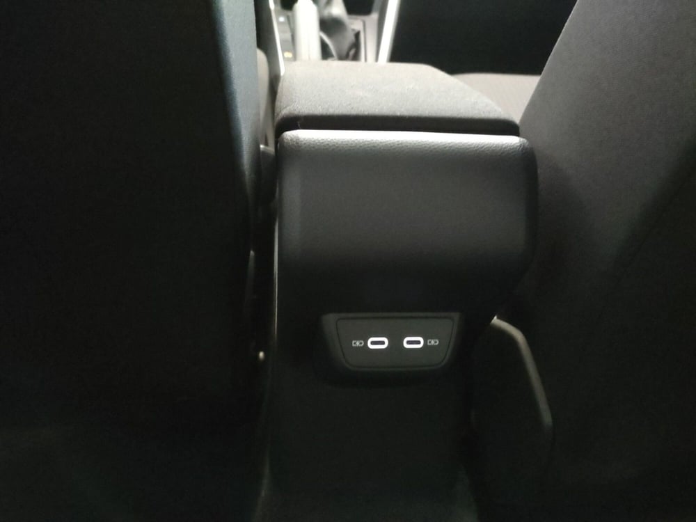 Volkswagen Taigo nuova a Bologna (16)