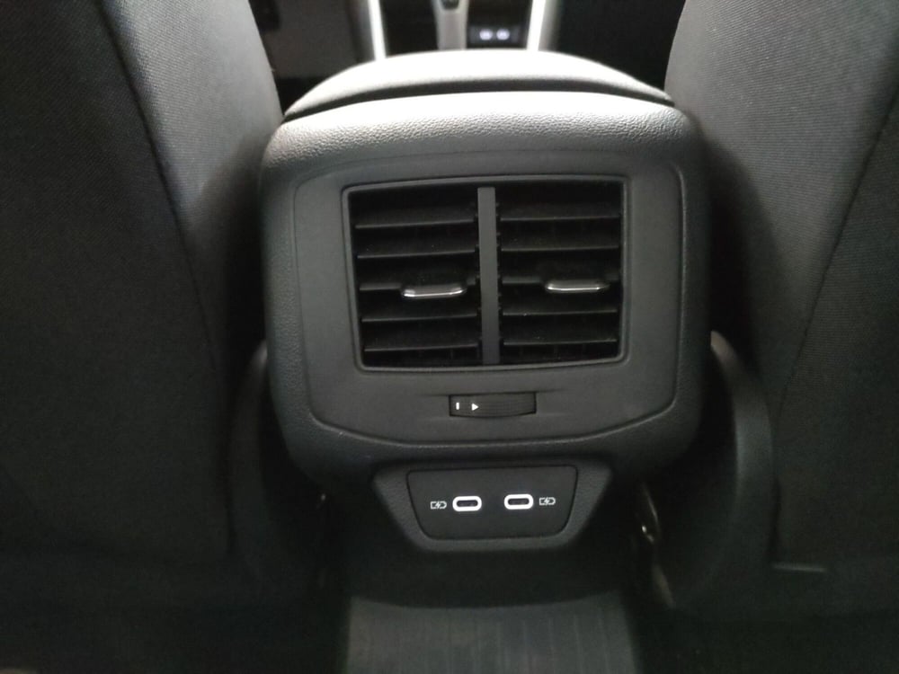 Volkswagen T-Roc usata a Bologna (15)