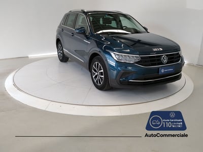 Volkswagen Tiguan 2.0 TDI 150 CV SCR DSG 4MOTION Life del 2022 usata a Bologna