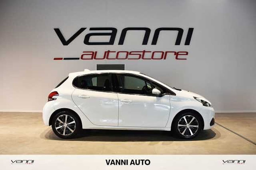 Peugeot 208 usata a Verona (3)
