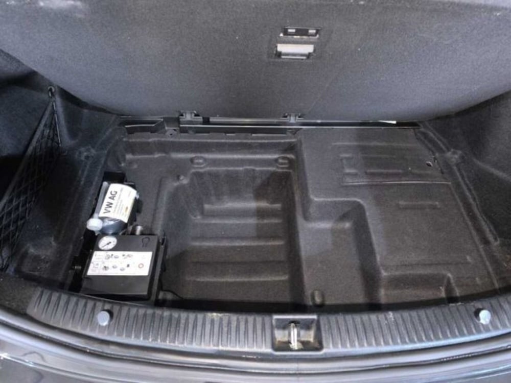 Mercedes-Benz CLA usata a Caltanissetta (11)