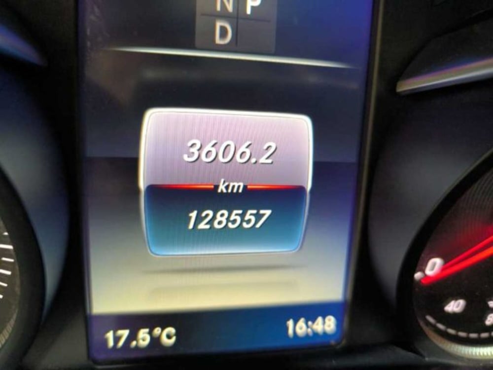 Mercedes-Benz CLA usata a Caltanissetta (18)