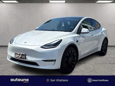 Tesla Model Y Performance Dual Motor awd del 2023 usata a Pozzuoli