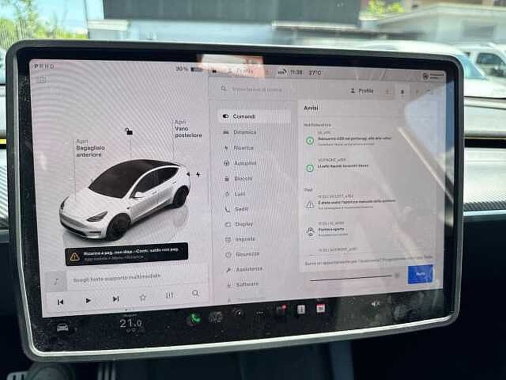 Tesla Model Y usata a Napoli (11)