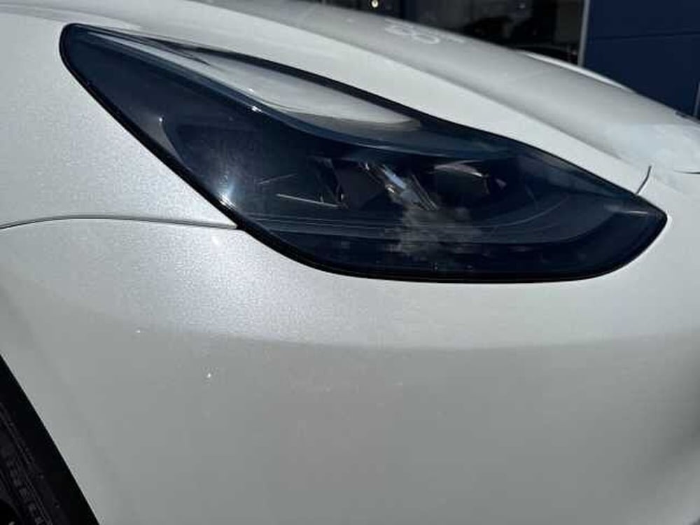 Tesla Model Y usata a Napoli (19)