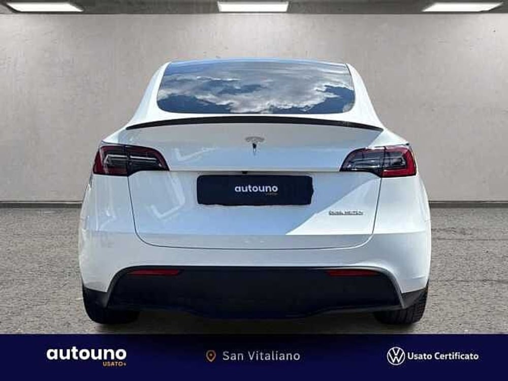 Tesla Model Y usata a Napoli (4)