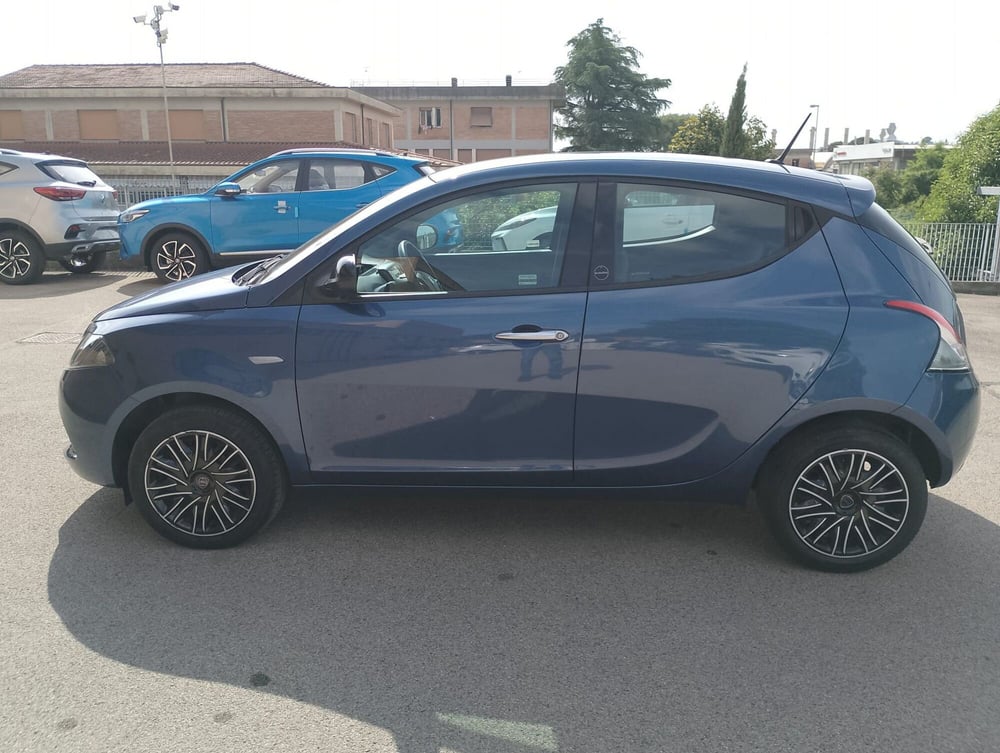 Lancia Ypsilon usata a Firenze (3)