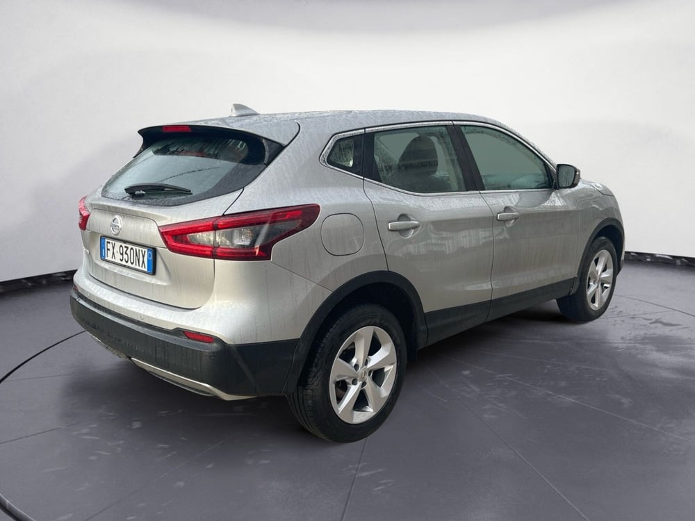 Nissan Qashqai usata a Frosinone (3)