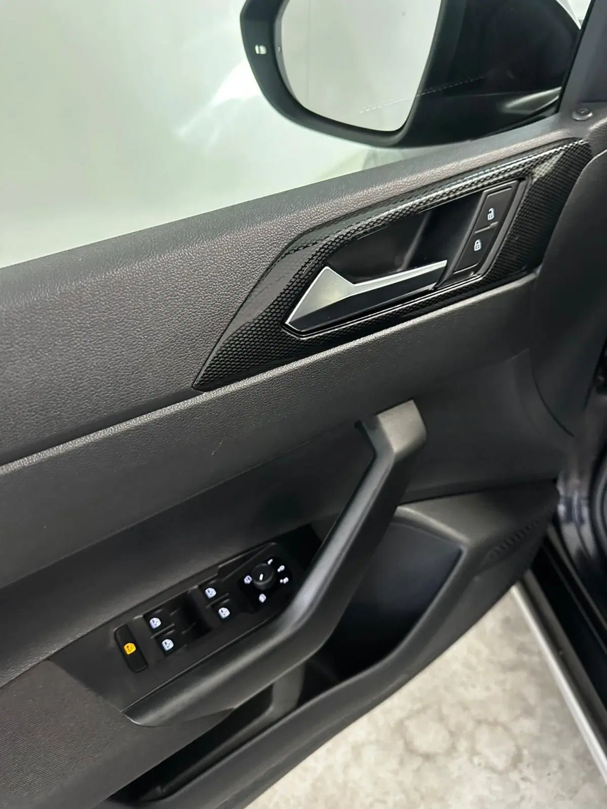 Volkswagen Taigo usata a L'Aquila (9)