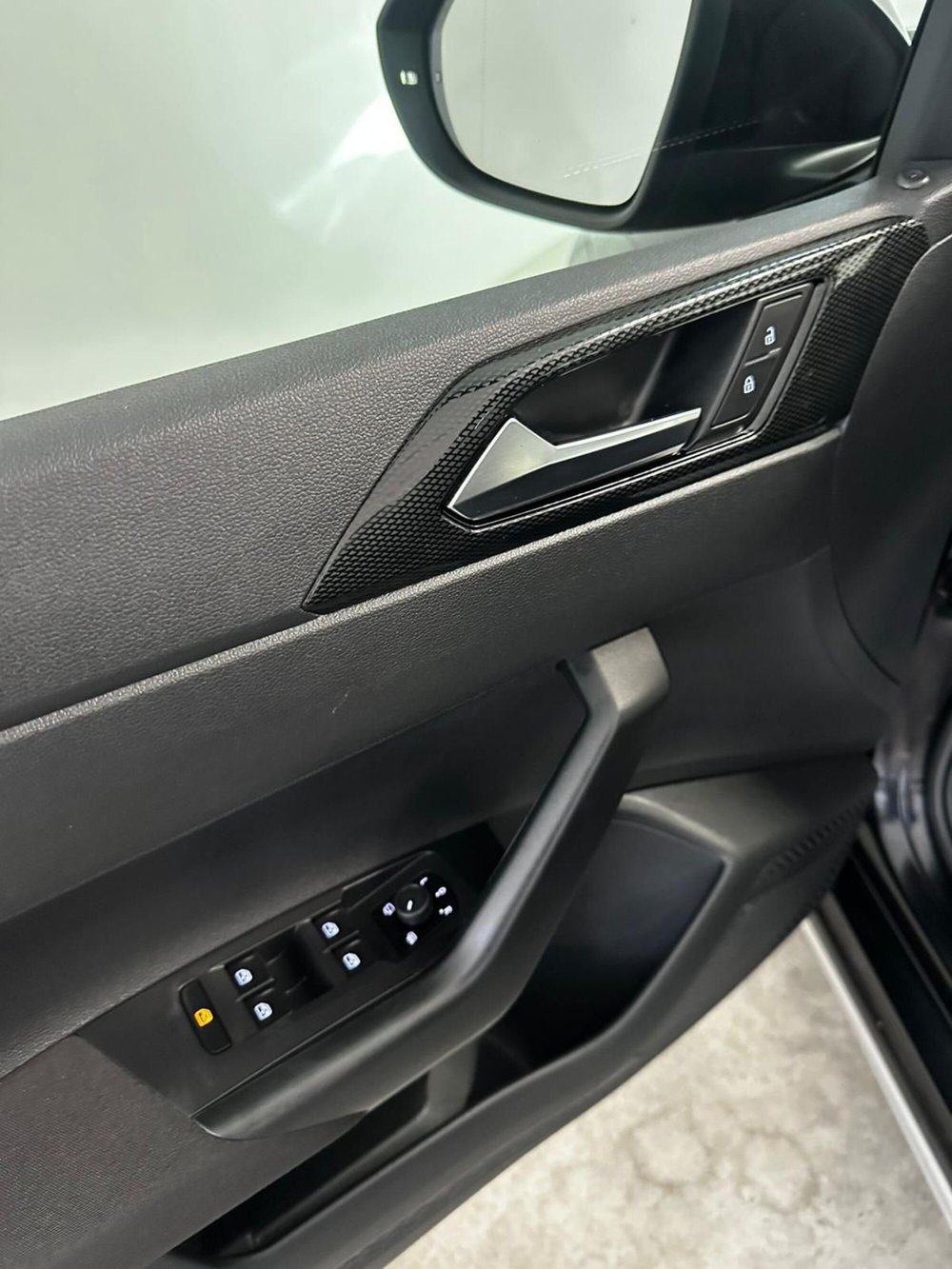Volkswagen Taigo usata a L'Aquila (9)