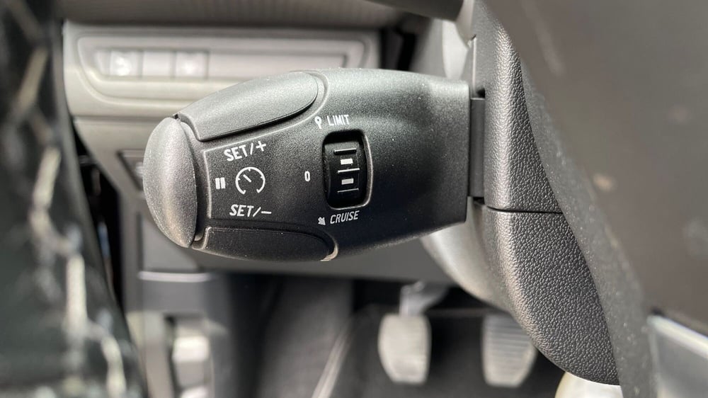 Peugeot 208 usata a Varese (14)