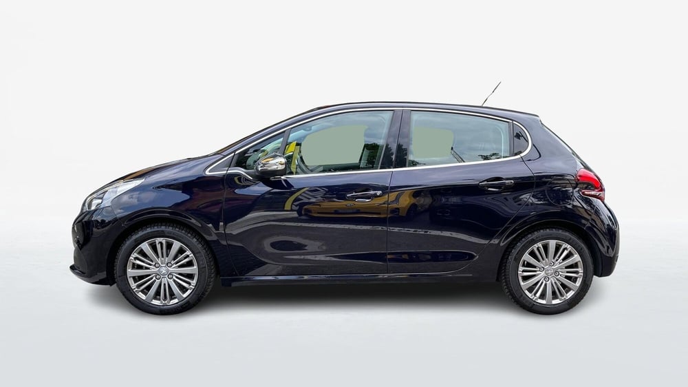 Peugeot 208 usata a Varese (3)