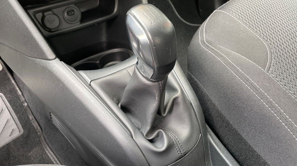 Peugeot 208 usata a Varese (7)