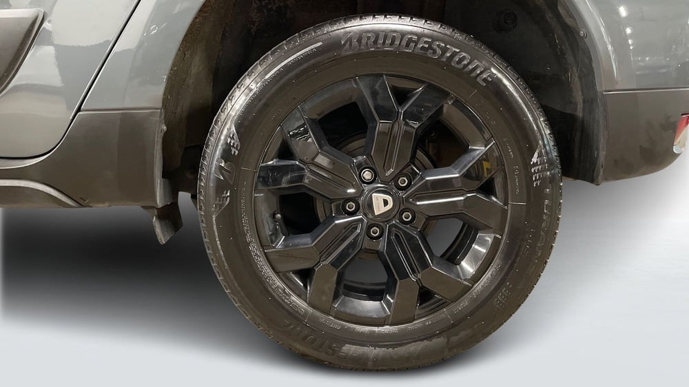 Dacia Duster usata a Varese (15)