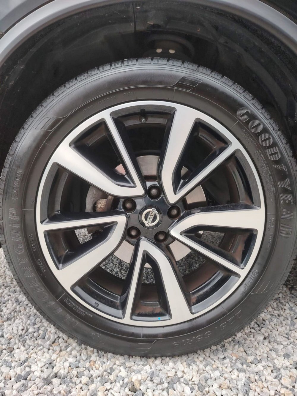 Nissan X-Trail usata a Massa-Carrara (14)