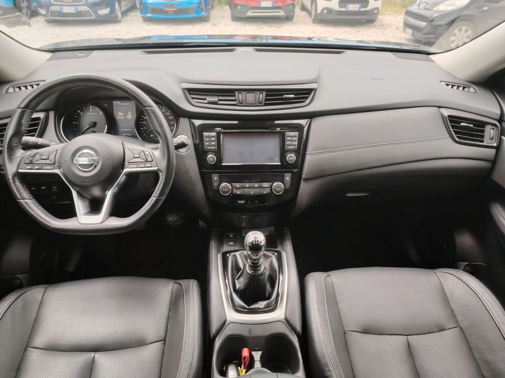 Nissan X-Trail usata a Massa-Carrara (6)
